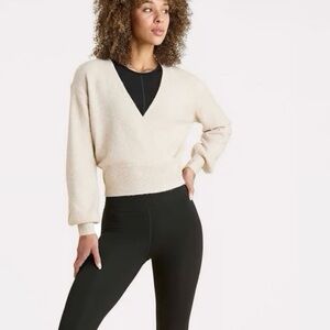 nuuds Women's Soft Cream V-Neck Sweater
